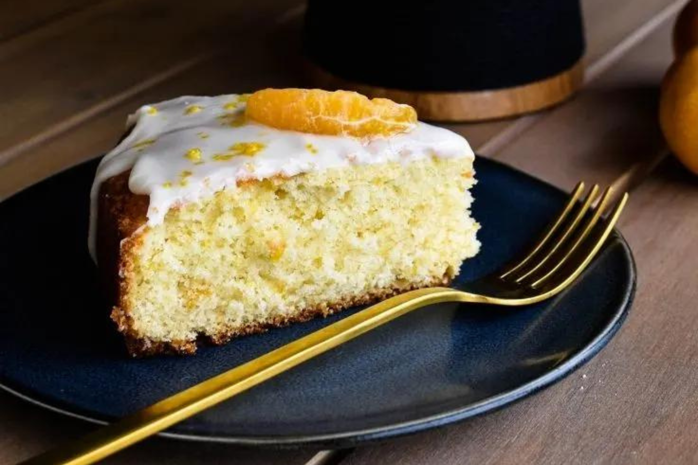 Mandarin Cake with Cream Cheese Frosting