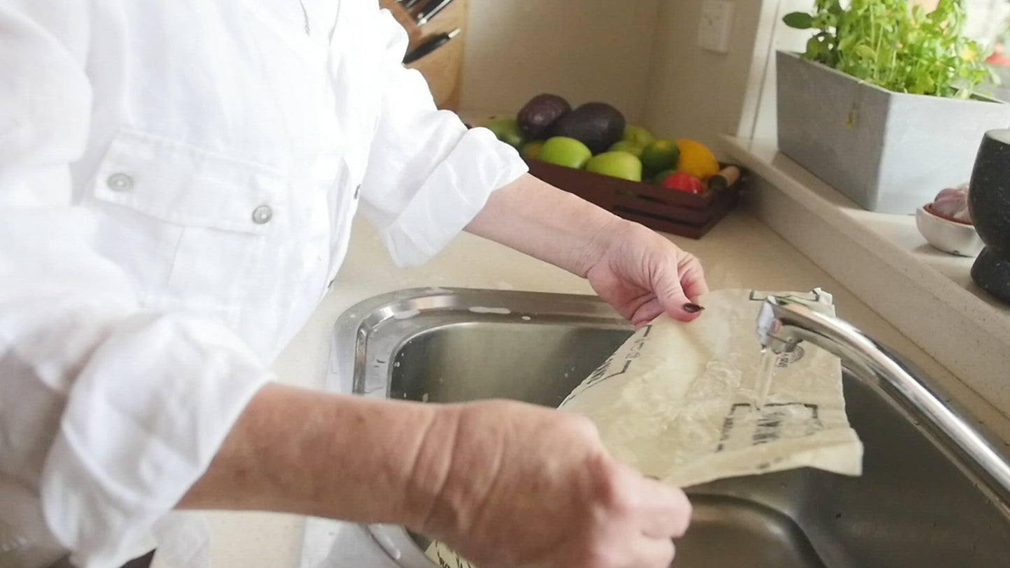 A video showing how to clean The Swag Plant Based and Vegan wraps under the tap - The Swag AU