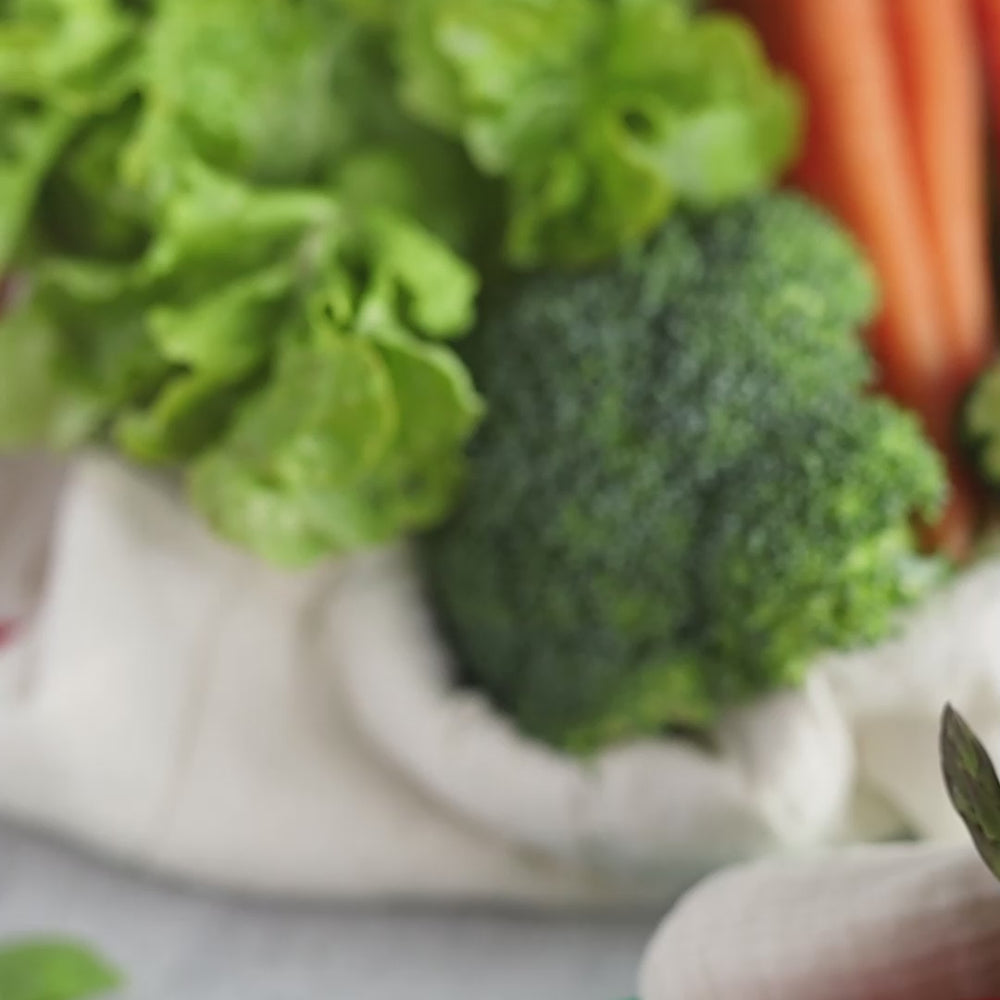 
                      
                        Load and play video in Gallery viewer, Video of fruit and veggies being placed into a Large reusable produce bag for the fridge - The Swag AU
                      
                    